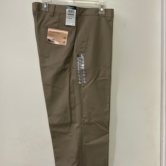 36 x 30 khakis - Picture 1 of 2